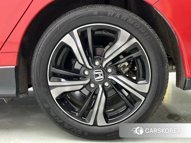 Honda Civic id 4212558 из Китая 17