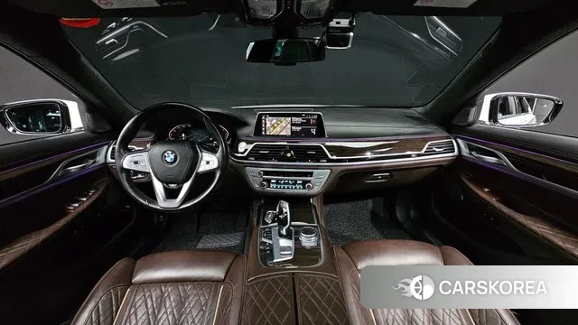 BMW 7 Series (G11) id 3573608 из Кореи 17