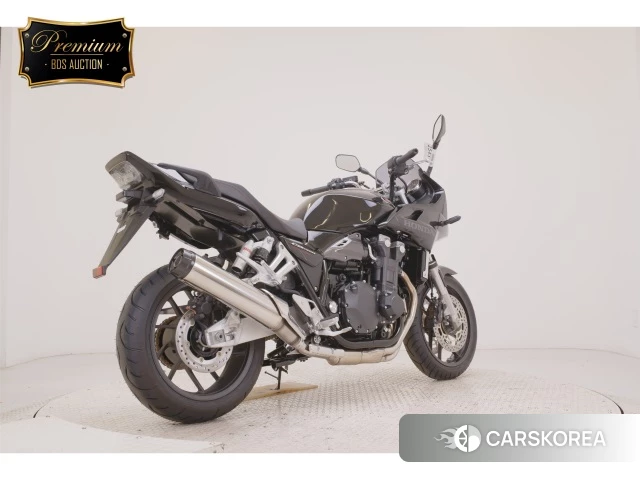 Проданный Honda CB1300SF BOLDOR 2026 из Японии, фото 5