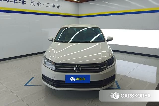 Volkswagen Santana id 4213870 из Китая 14