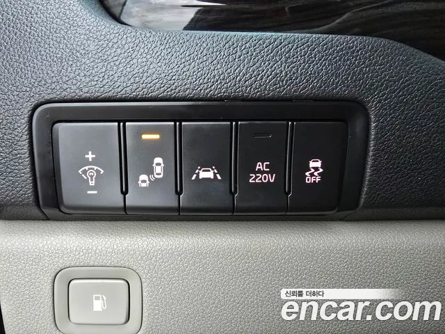 Kia The New Carnival id 2582326 из Кореи 17