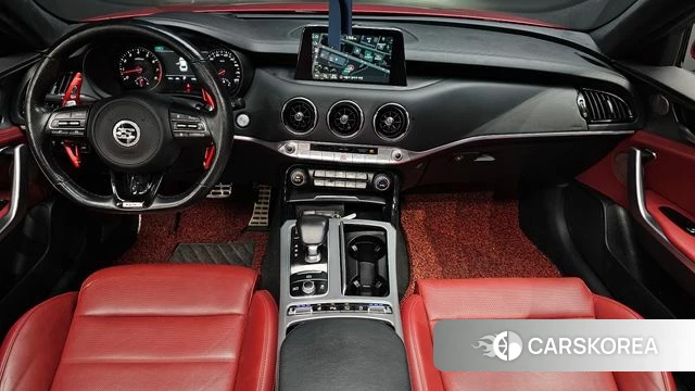 Kia Stinger id 3893718 из Кореи 17