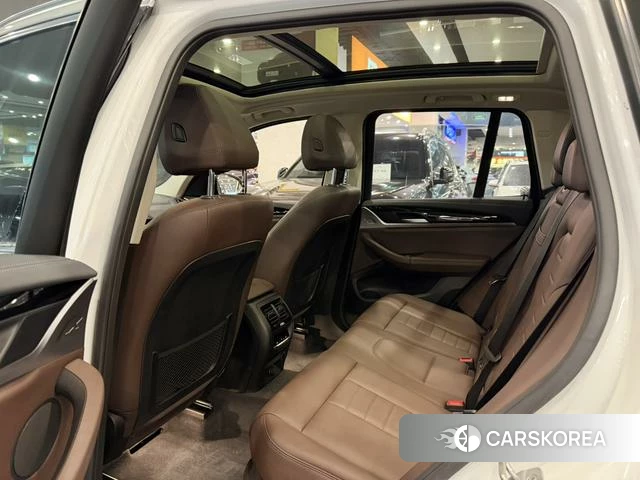 BMW X3 id 4219965 из Китая 13