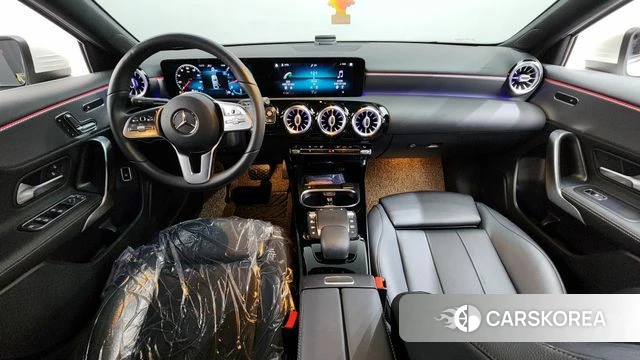 Mercedes-Benz A-Class W177 id 3872414 из Кореи 17