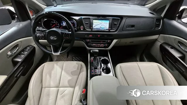 Kia The New Carnival id 3588408 из Кореи 17