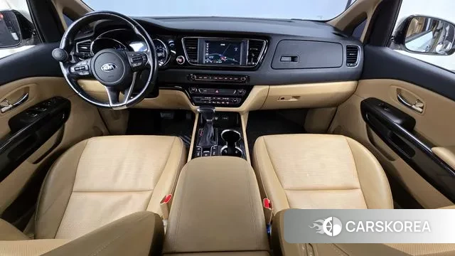 Kia The New Carnival id 3464382 из Кореи 17