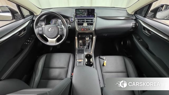 Lexus NX300h id 4764426 из Кореи 29