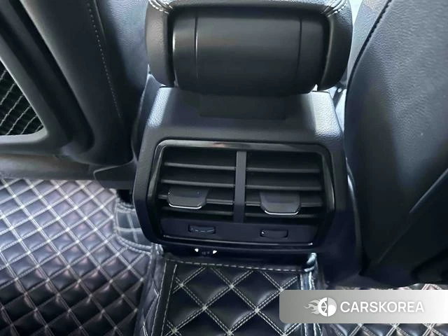 Audi Q3 id 4259472 из Китая 21