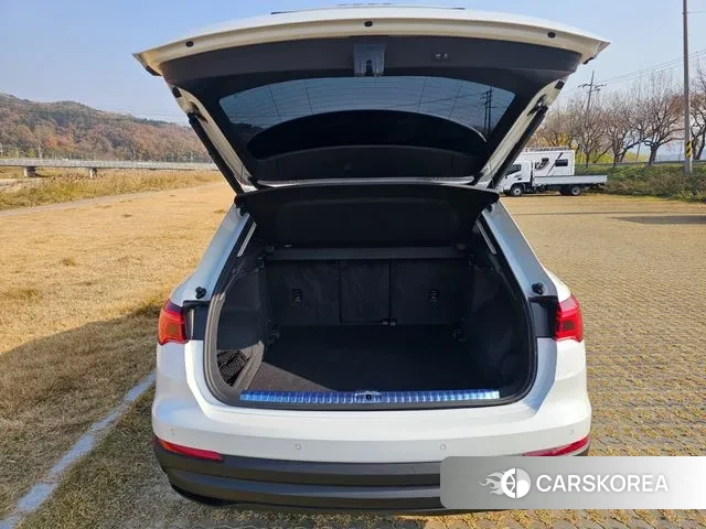 Audi Q3 (F3) id 3388933 из Кореи 16