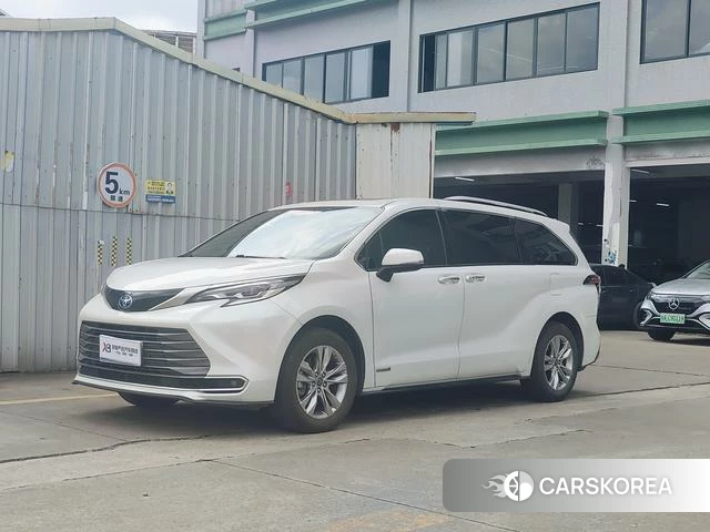 Toyota Saina id 4329024 из Китая 13