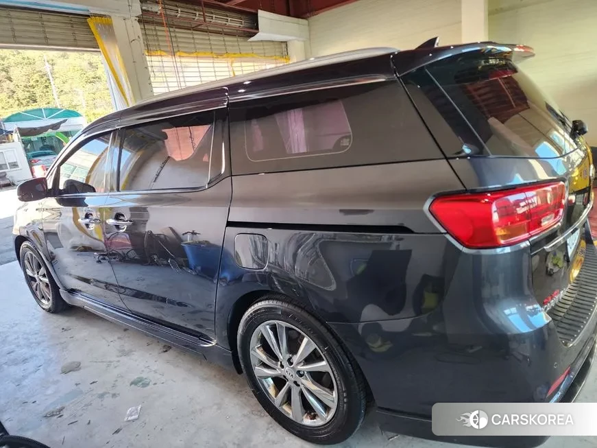 Kia The New Carnival id 2102555 из Кореи 15