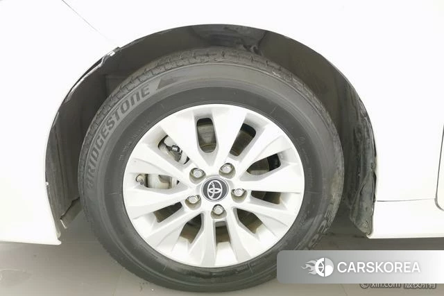 Toyota Corolla id 4307151 из Китая 21