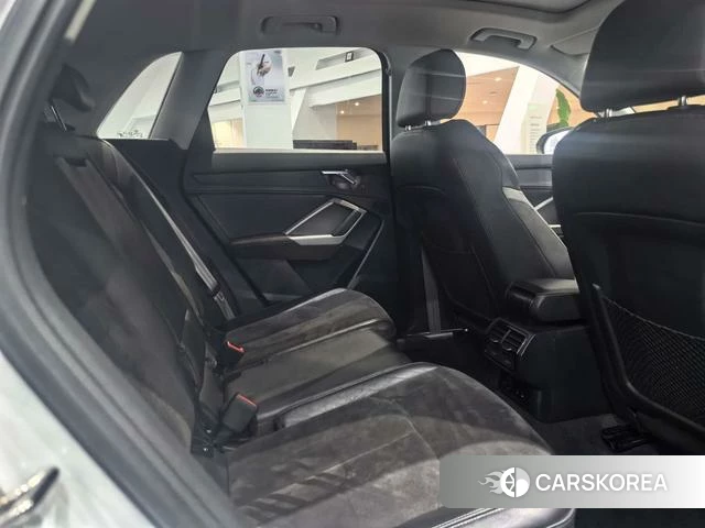 Audi Q3 id 4212690 из Китая 15