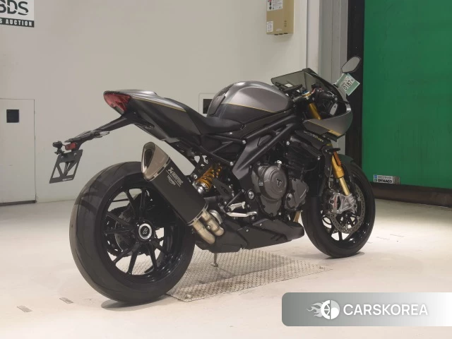 Triumph SPEED TRIPLE 1200 RR 2025 из Японии, фото 5