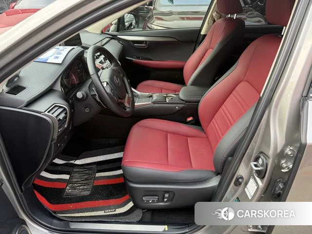 Lexus NX id 4353373 из Китая 14