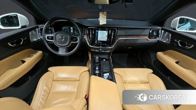 Volvo V60 Cross-Country 2nd Generation id 3885047 из Кореи 17