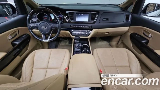 Kia The New Carnival id 2907871 из Кореи 17