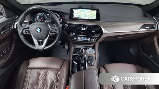 BMW 5 Series (G30) id 3480385 из Кореи 17