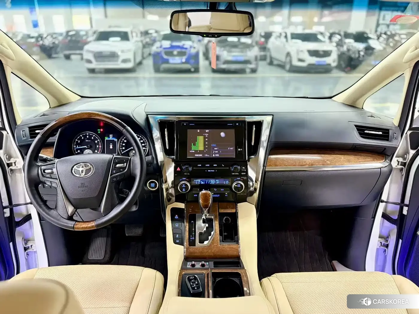 Toyota Elfa id 4679784 из Китая 7