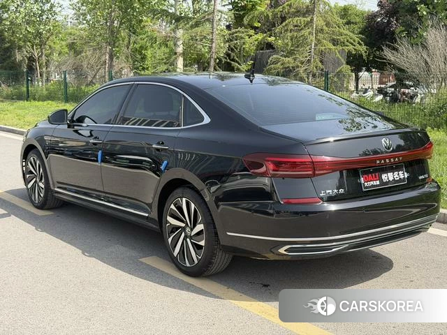 Volkswagen Passat id 4260478 из Китая 7