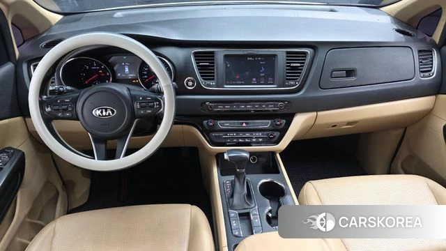 Kia The New Carnival id 3917396 из Кореи 17