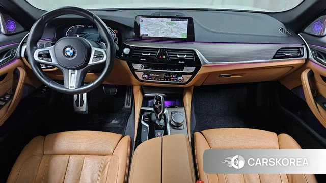 BMW 5 Series (G30) id 4019751 из Кореи 17