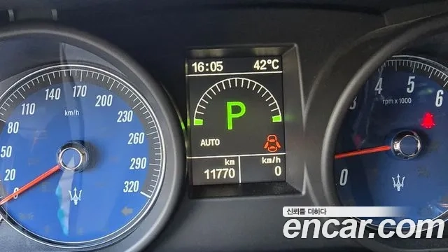 Maserati GranTurismo id 2912548 из Кореи 17