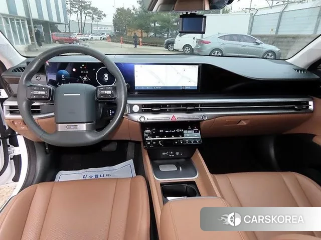 Hyundai Grandeur (GN7) id 3739549 из Кореи 17