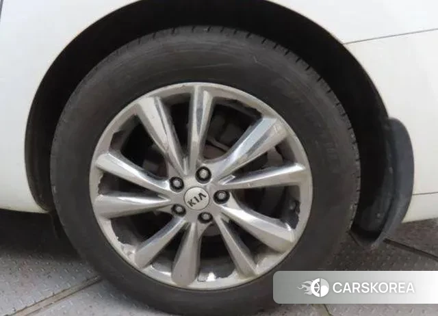 Kia The New Carnival id 3563032 из Кореи 9