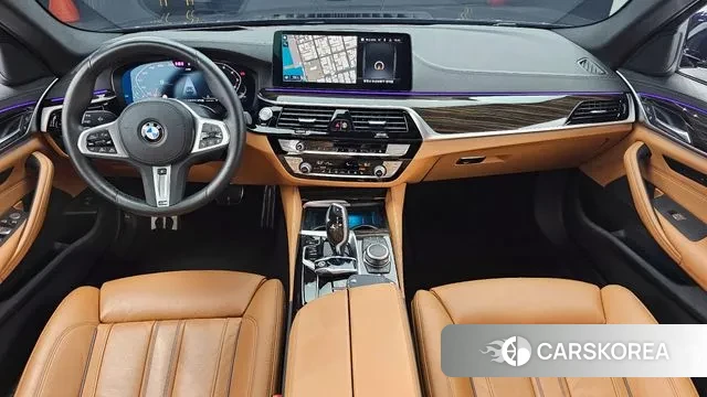 BMW 5 Series (G30) id 3053648 из Кореи 17