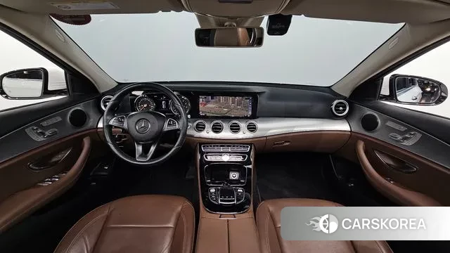 Mercedes-Benz E-Class W213 id 3622568 из Кореи 17