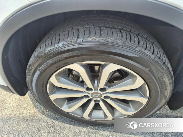 Renault Korea (Samsung) The New QM6 id 4890378 из Кореи 13