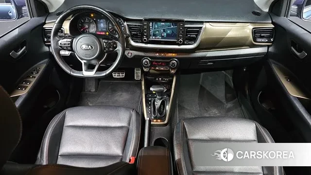 Kia Stonic id 3728844 из Кореи 17