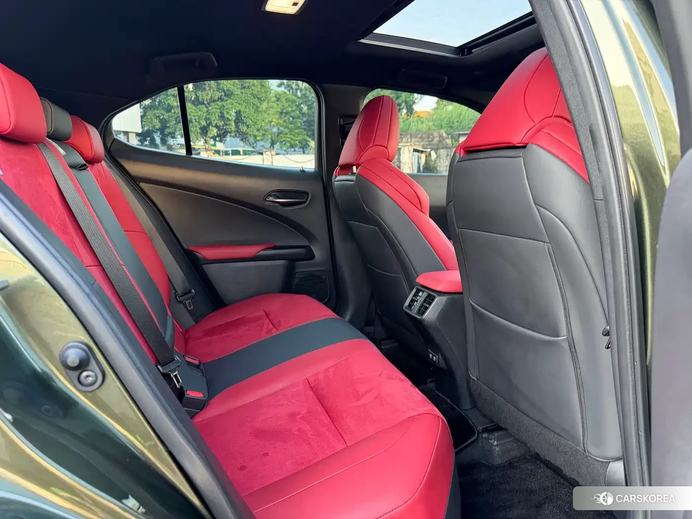 Lexus UX id 4600587 из Китая 10