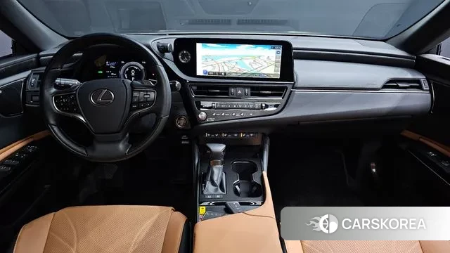 Lexus ES300h 7th generation id 3093135 из Кореи 17