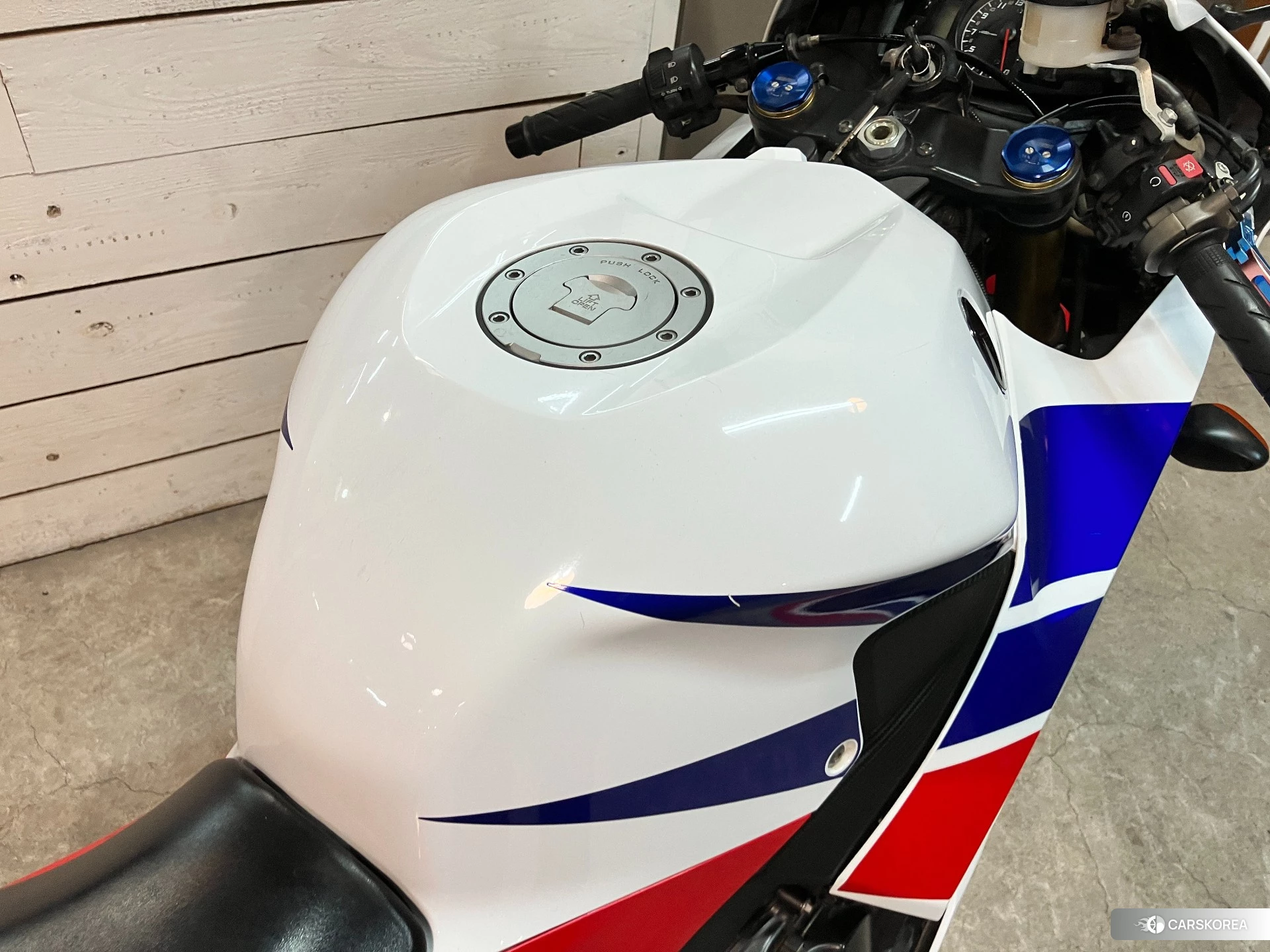 Проданный Honda CBR600RR id 4184829 из Японии, фото 23