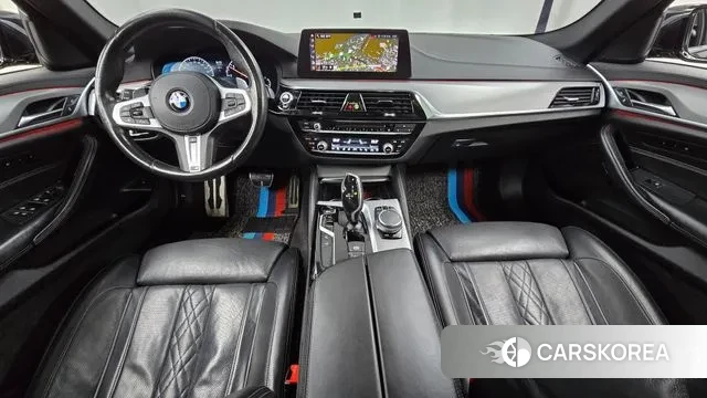 BMW 5 Series (G30) id 3520180 из Кореи 17