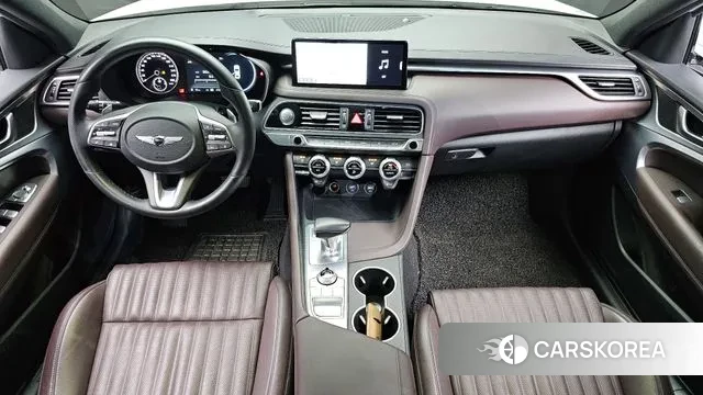 Genesis The New G70 id 3771911 из Кореи 17