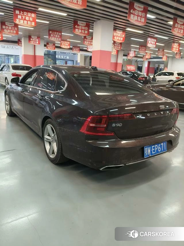 Volvo S90 id 4216892 из Китая 7