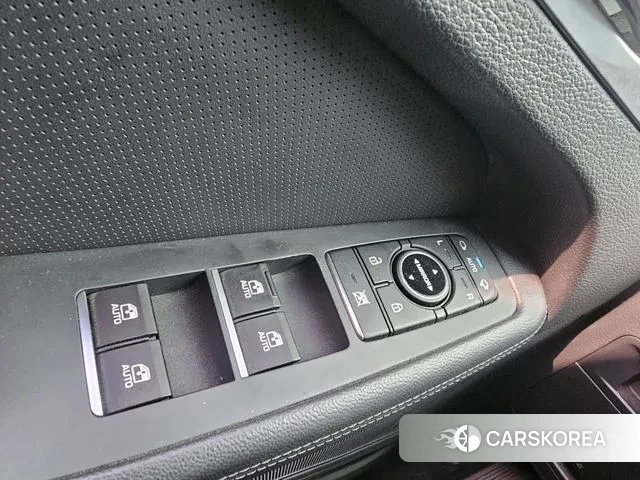 Genesis G80 id 3761076 из Кореи 7