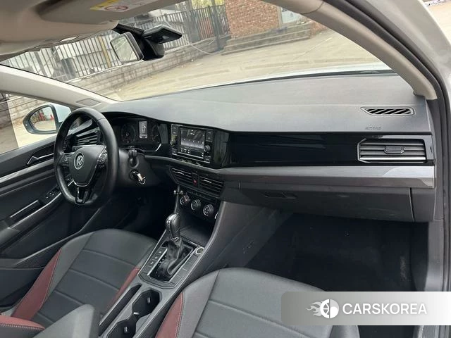 Volkswagen Bora id 4208420 из Китая 24