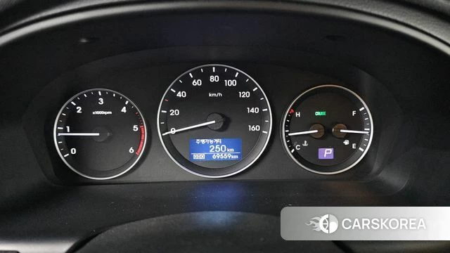 Hyundai The New Grand Starex id 4562244 из Кореи 31