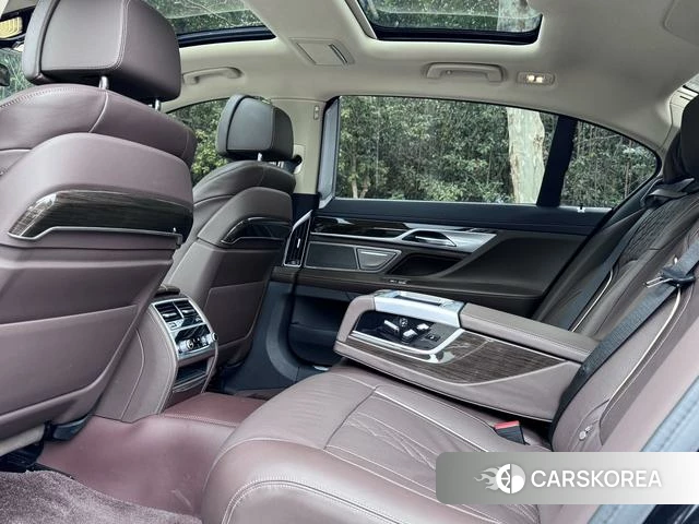 BMW 7 series id 4300832 из Китая 15