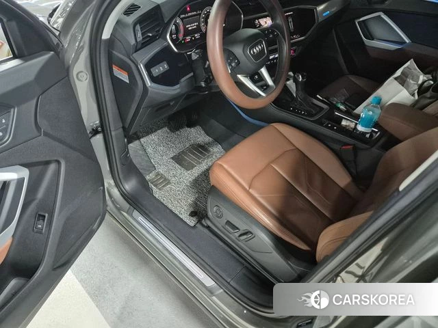 Audi Q3 (F3) id 4965075 из Кореи 11