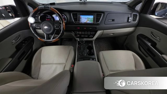 Kia All New Carnival id 4459758 из Кореи 27