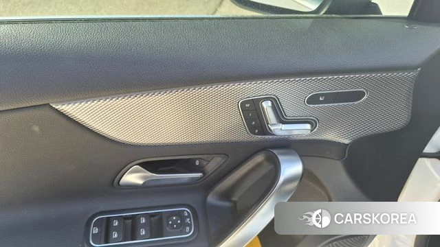 Mercedes-Benz A-Class W177 id 4855454 из Кореи 10
