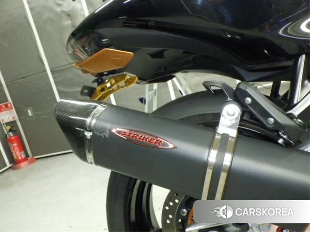 Suzuki GSX1300R HAYABUSA id 4205964 из Японии 29
