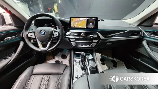 BMW 5 Series (G30) id 3059520 из Кореи 17