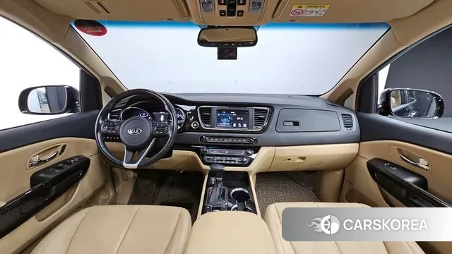 Kia The New Carnival id 3546720 из Кореи 17