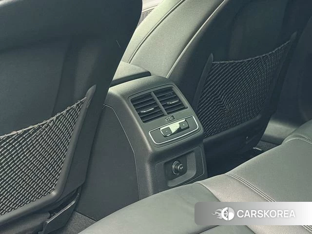 Audi A5 id 4260632 из Китая 18